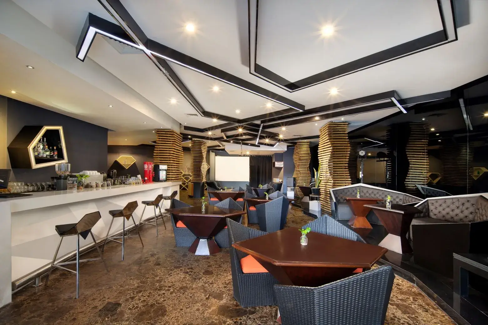 restaurant fashion bali legian